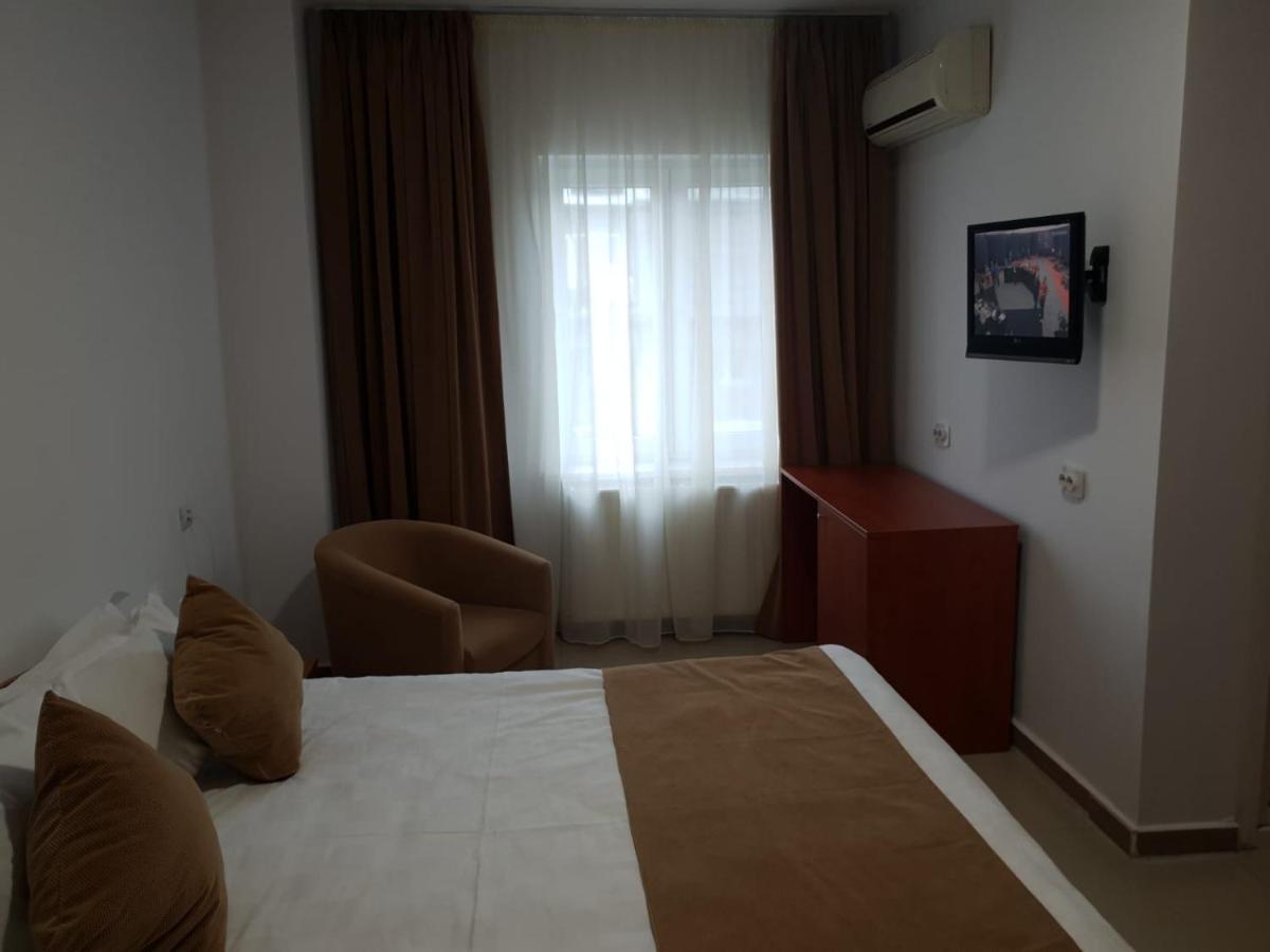 Hotel Top Central Бухарест Экстерьер фото